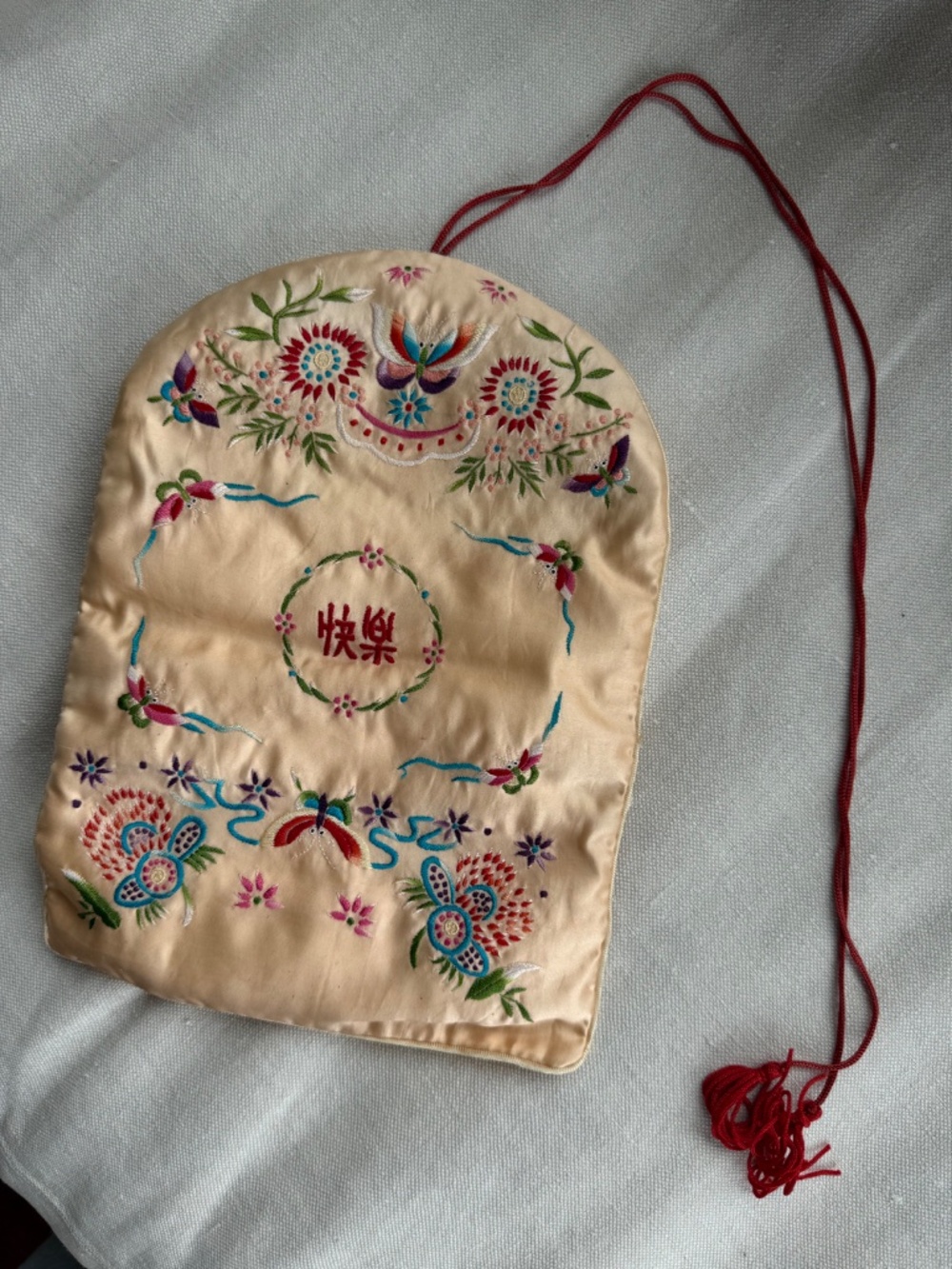Hand Embroidered Jewelry Roll - Picture 2 of 4